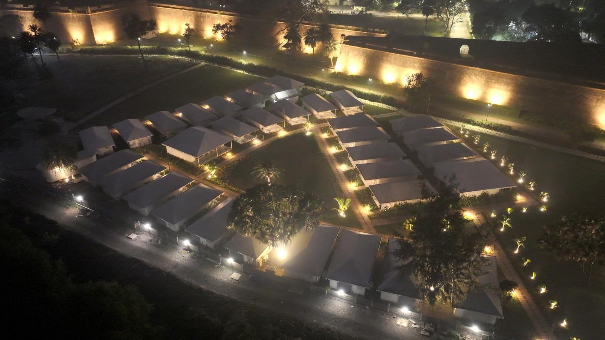 The Fern Seaside Luxurious Tent Resort Daman Kültér fotó