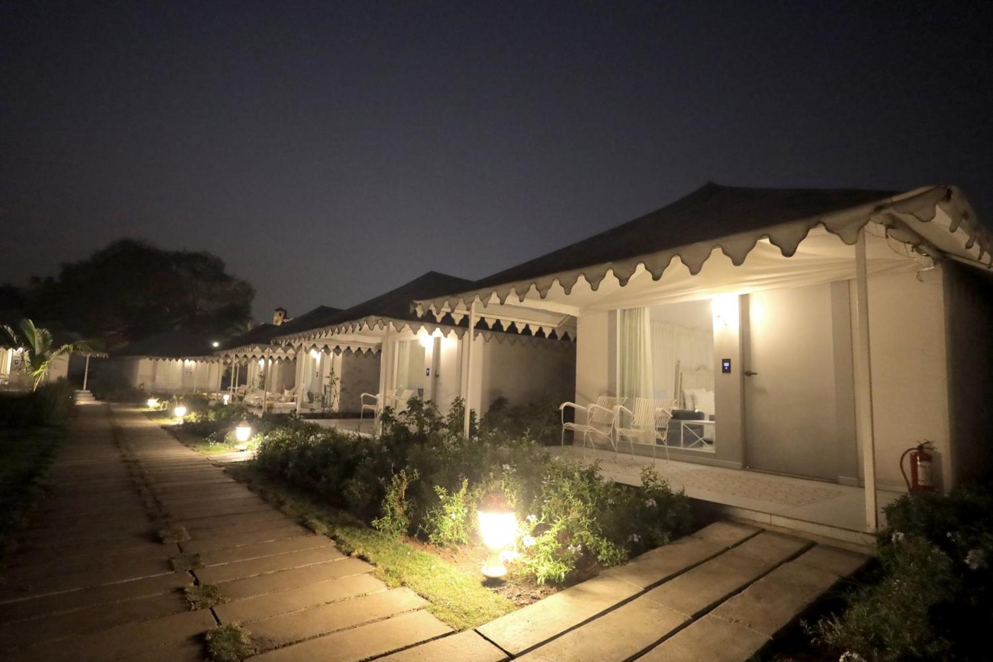 The Fern Seaside Luxurious Tent Resort Daman Kültér fotó